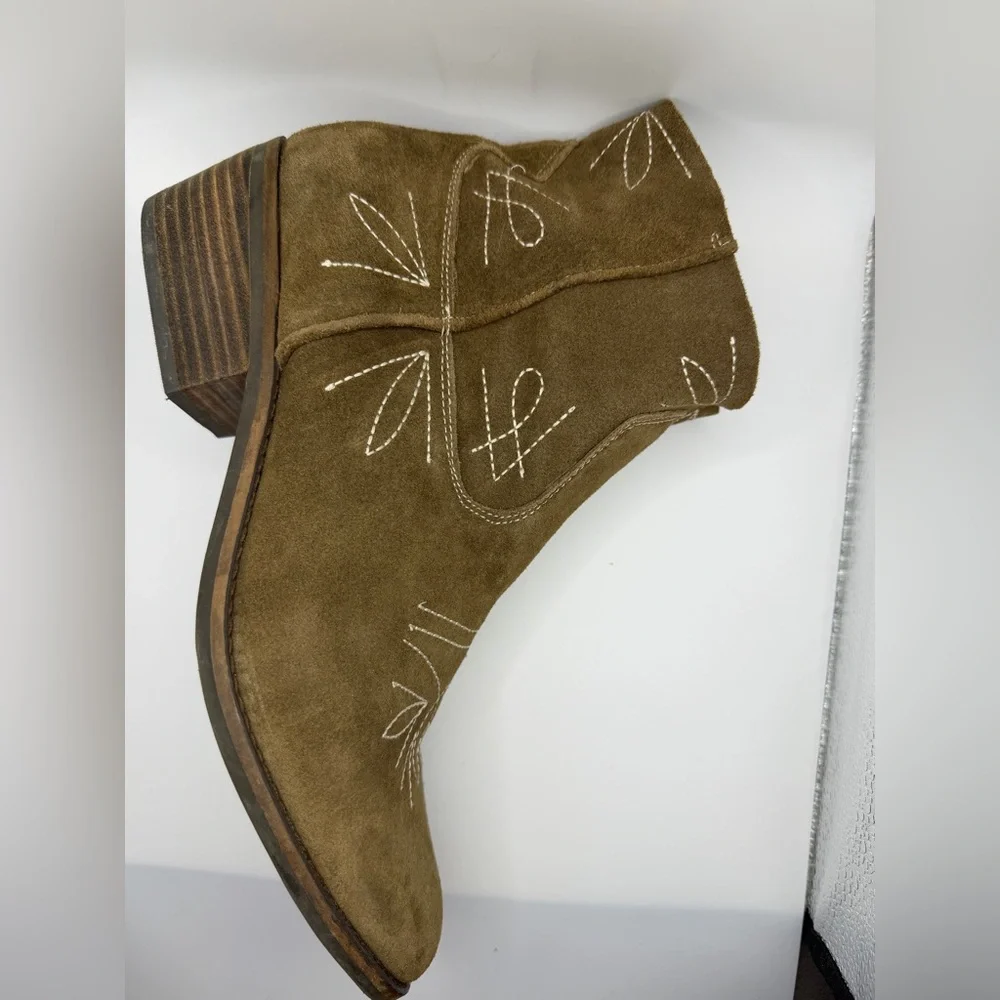 Lucky Brand Women's Floriniah Ankle Boot Pointed Toe Western Ankle Booties - Picture 5 of 12